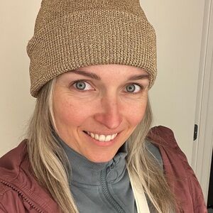 Meet your Posher, Veda